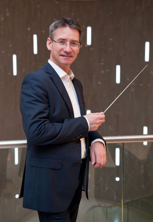 Heuschen, Daniel - click here